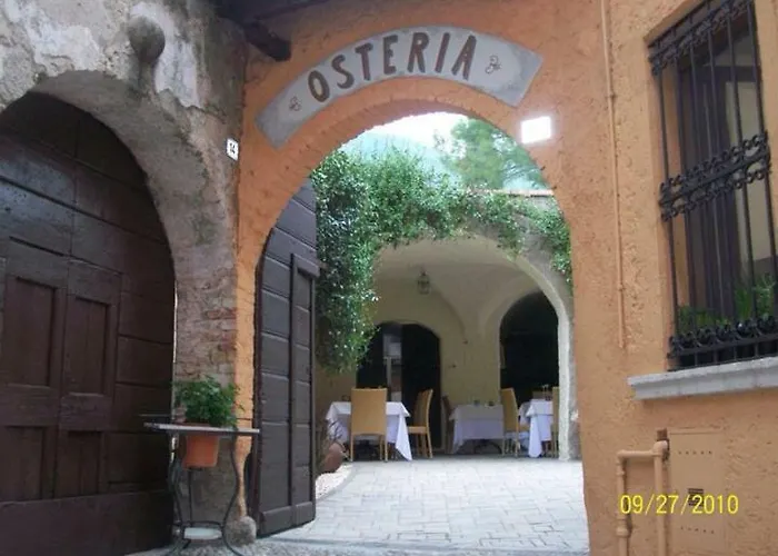 Antico Brolo Bed and breakfast 4*