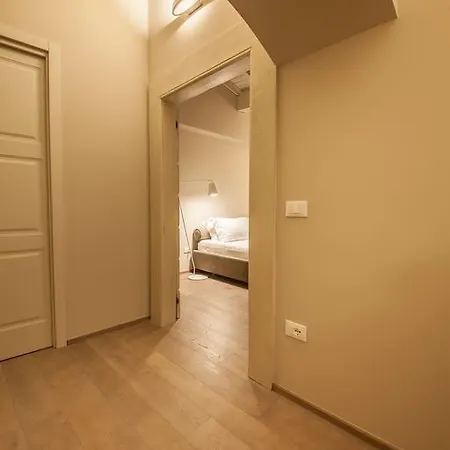 Antico Brolo B&B 가르도네리비에라