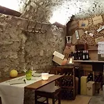 Antico Brolo Bed and Breakfast