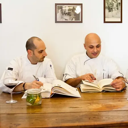 Antico Brolo 4*